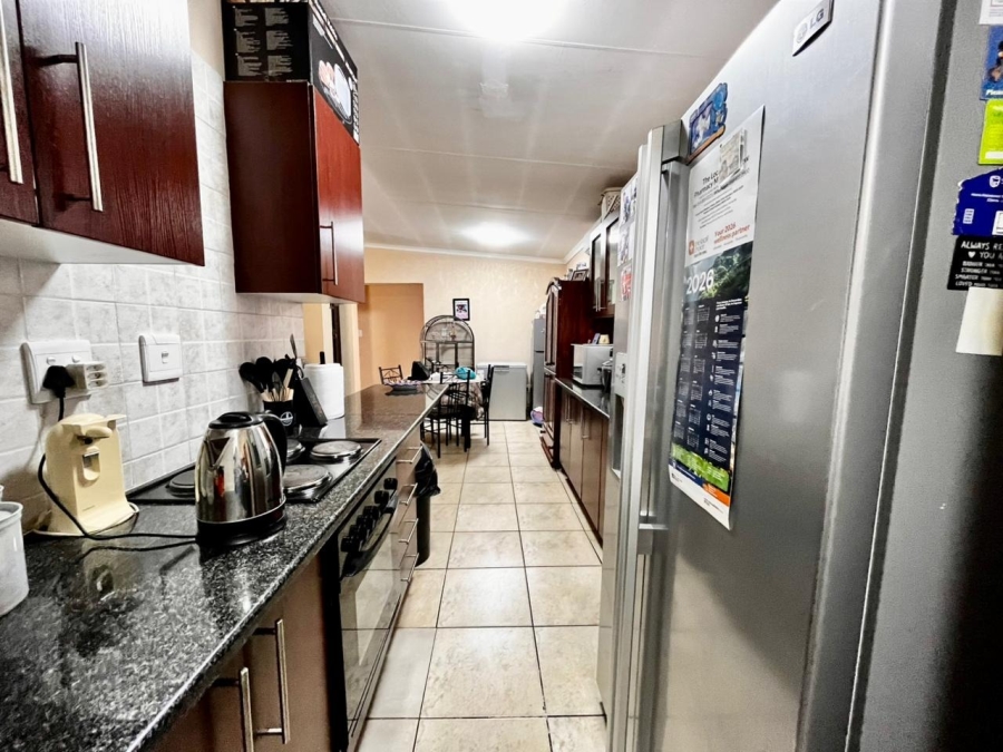 3 Bedroom Property for Sale in Waterval East North West